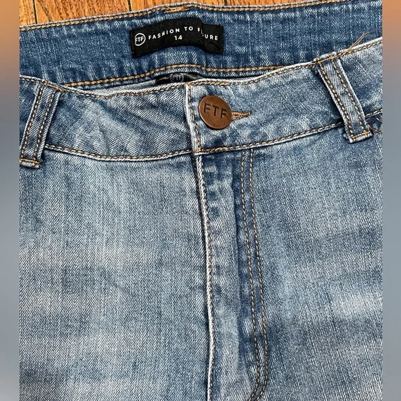 Fashion to Figure Blue Distressed Jean Shorts - Picture 6 of 11
